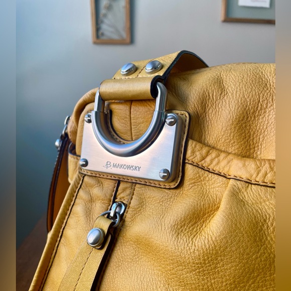 B. Makowsky Mustard Yellow Handbag, Very Good Used Condition - Picture 8 of 12